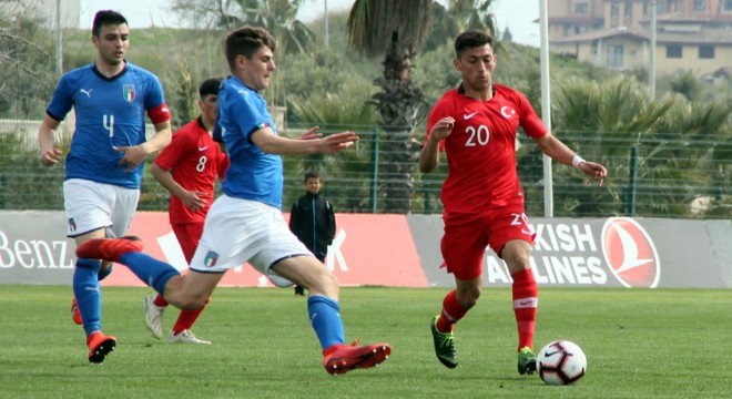 U17 Futbol Milli Takımı, İtalya'ya 2-0 mağlup oldu