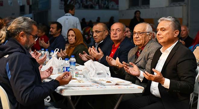 Uysal, ‘Ayrımcı dili Muratpaşa’mıza sokmuyoruz’