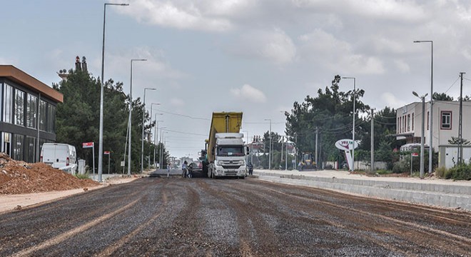 Varsak Aydoğmuş’un yolları da güzelleşiyor